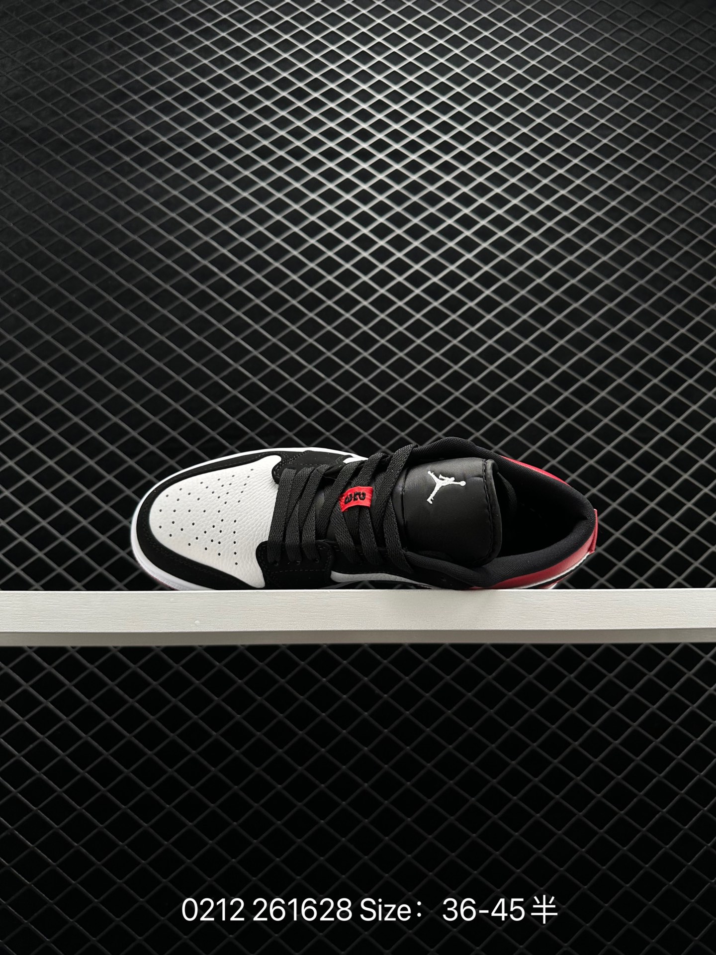 Air Jordan 1 Low “Black Toe”